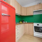 Rodzinne Studio Dla 4 Osob W Centrum Warszawy By Noclegi Renters