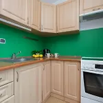 Rodzinne Studio Dla 4 Osob W Centrum Warszawy By Noclegi Renters