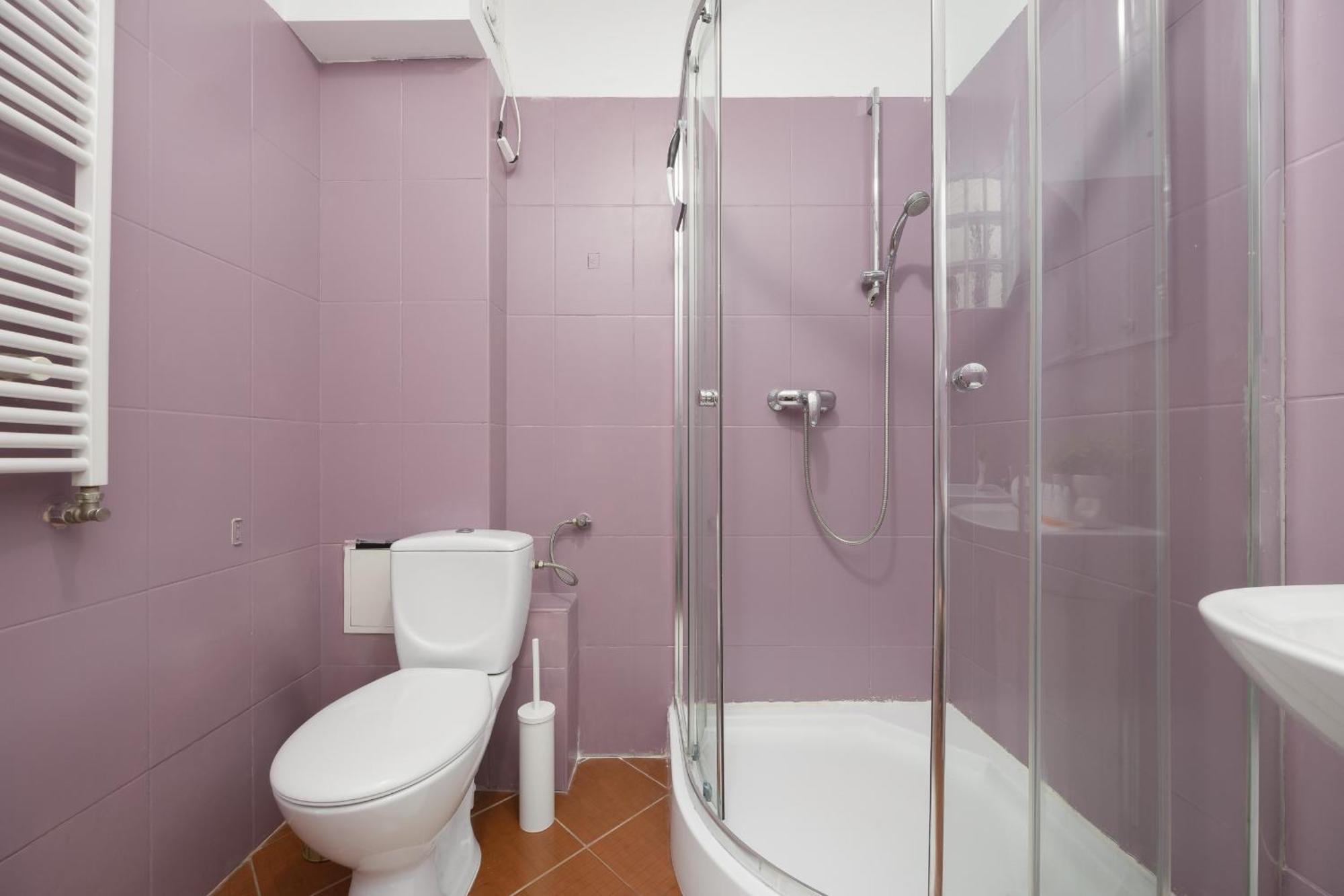 Rodzinne Studio Dla 4 Osob W Centrum Warszawy By Renters Butas