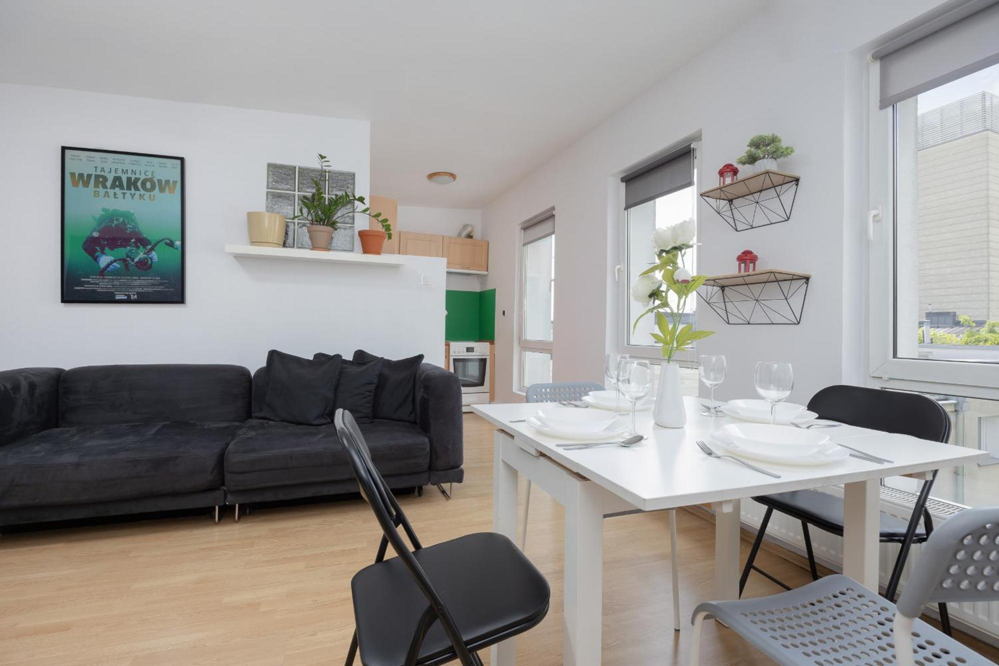 Rodzinne Studio Dla 4 Osob W Centrum Warszawy By Renters Butas